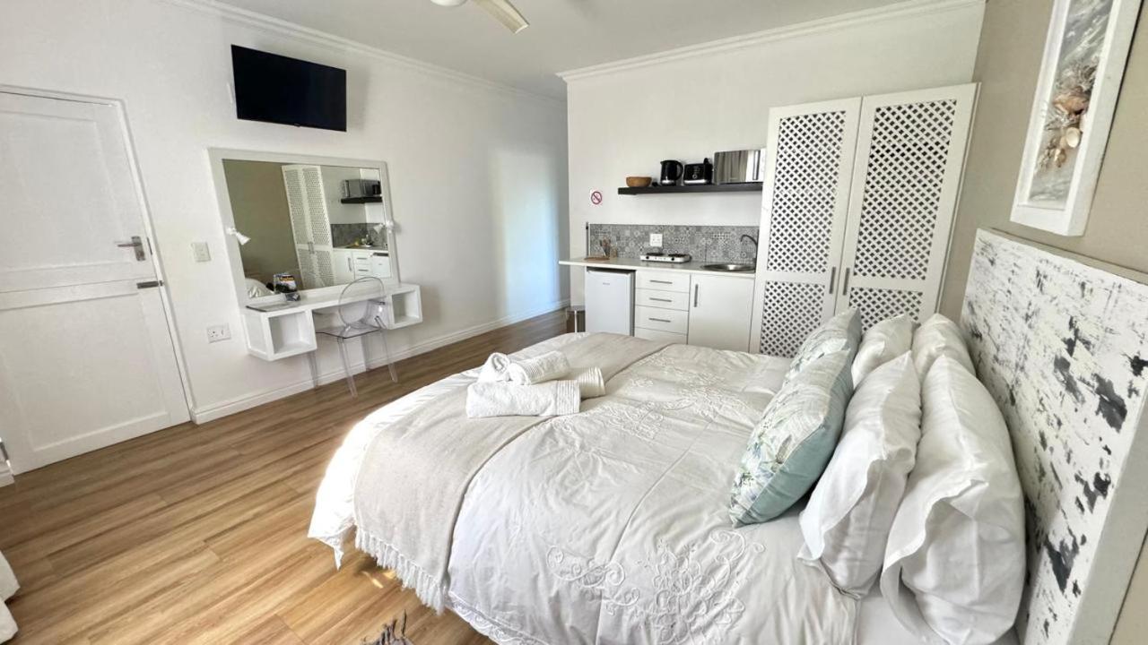 Plett57 - Self Catering - Room No2 Plettenberg Bay Eksteriør bilde